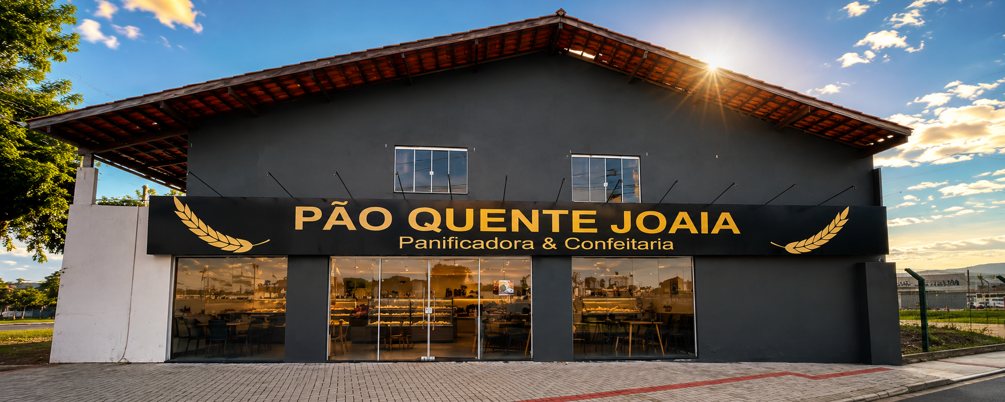 Fachada da Pão Quente Joaia em Tijucas/SC